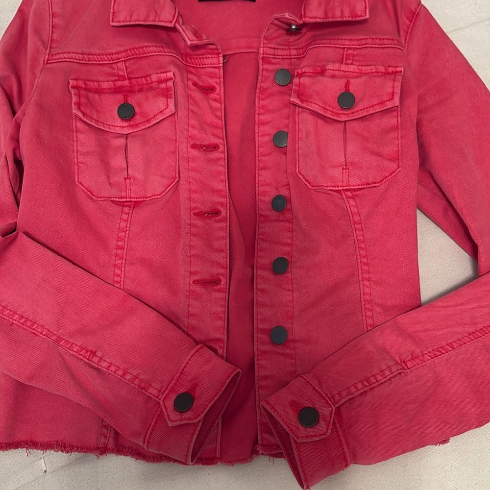 KUT FROM THE KLOTH KARA CROPPED DENIM JACKET Size SMALL - Picture 6 of 6
